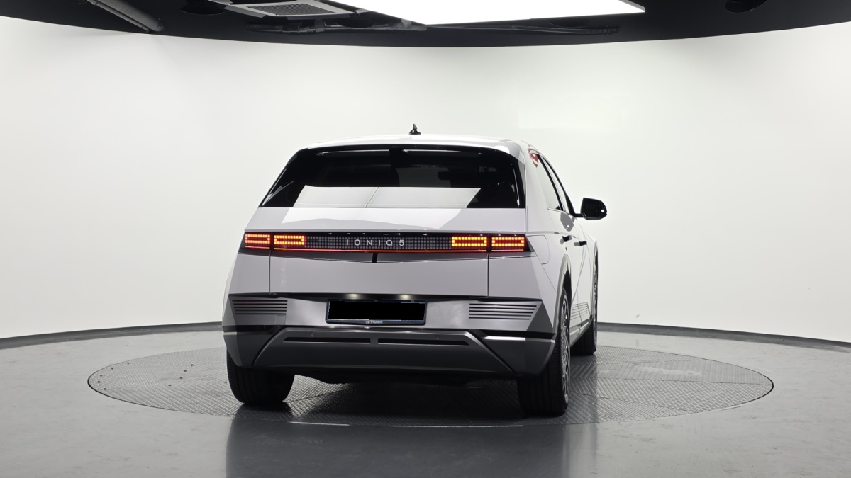 Hyundai Ioniq 5, 2022 — фото 4 из 12