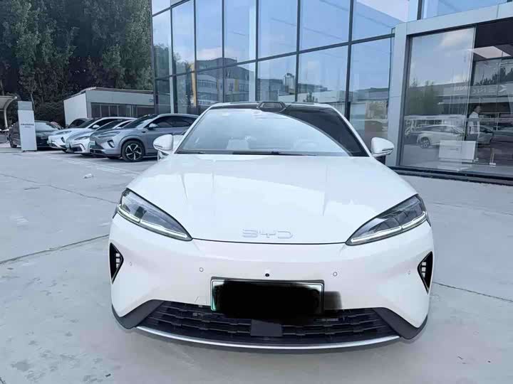 BYD Seal 07 DM-i Hybrid, 2025 — фото 2 из 7