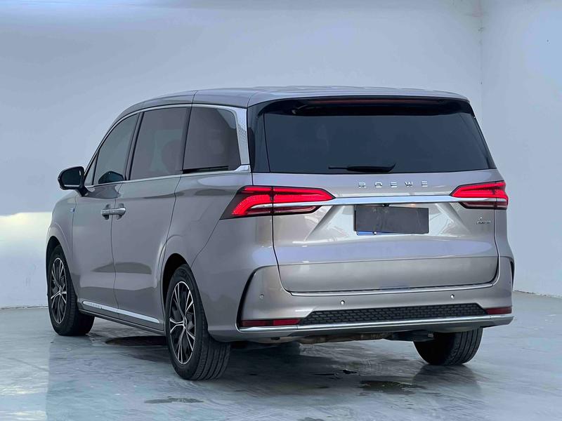 Roewe iMax 8, 2023 — фото 4 из 10