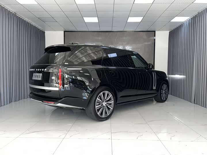 Land Rover Range Rover, 2026 — фото 6 из 9