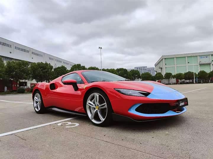 Ferrari 296, 2024 — фото 5 из 9