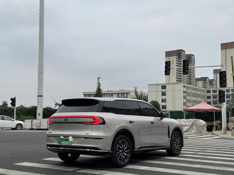 Changan Qiyuan (Nevo) Q07, 2025 — фото 6 из 10