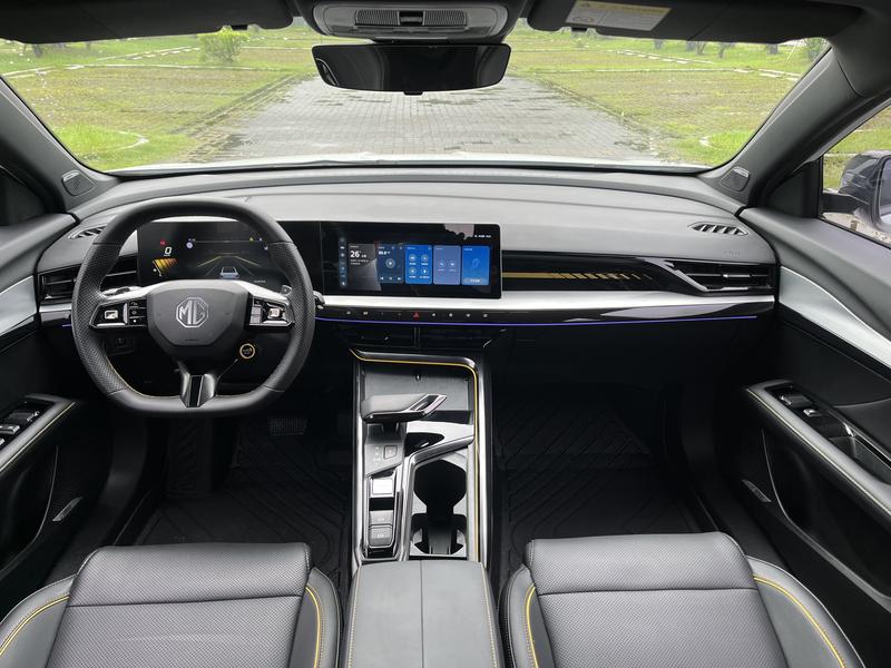 MG Motor 5 Scorpio, 2022 — фото 10 из 12