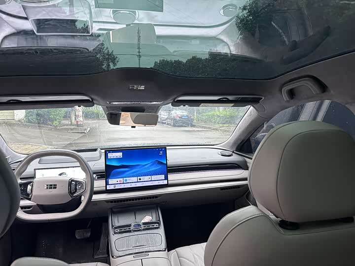 Geely Galaxy Starshine 8 EM-i, 2025 — фото 4 из 9