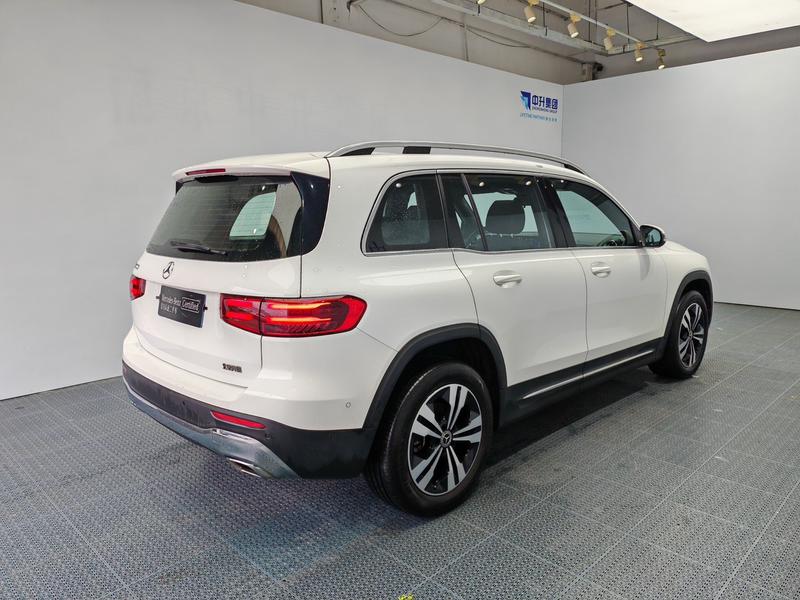 Mercedes-Benz GLB-Class, 2023 — фото 7 из 12