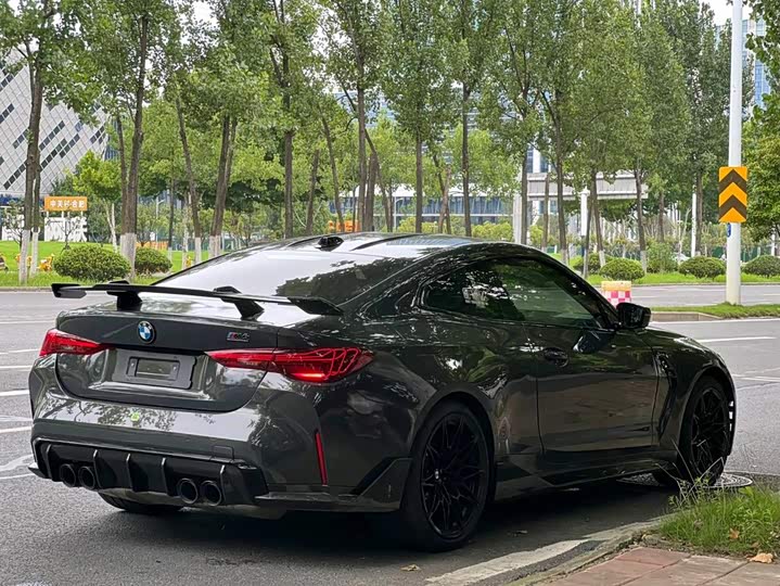 BMW M4, 2025 — фото 6 из 9