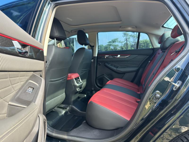 Dongfeng Aeolus Yixuan Max, 2022 — фото 11 из 12