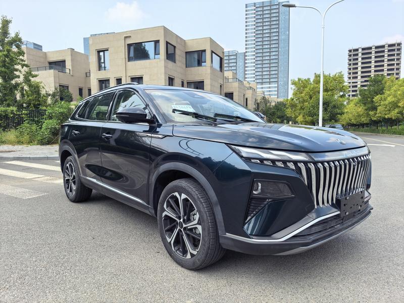 Dongfeng Aeolus Huge, 2026 — фото 3 из 11