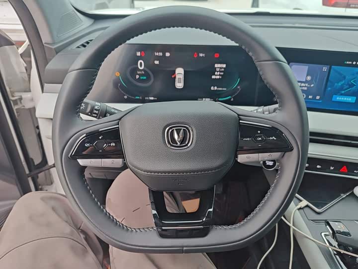 Changan CS75 Plus, 2024 — фото 3 из 9