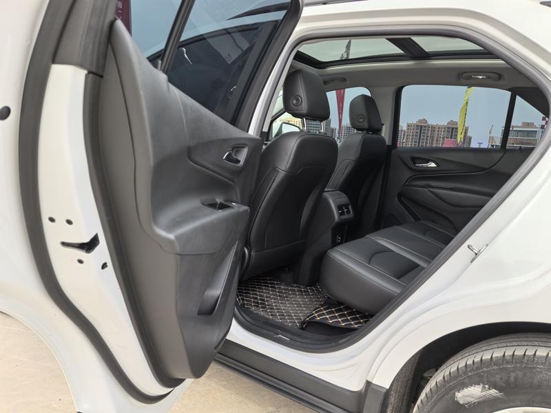 Chevrolet Equinox, 2021 — фото 9 из 10