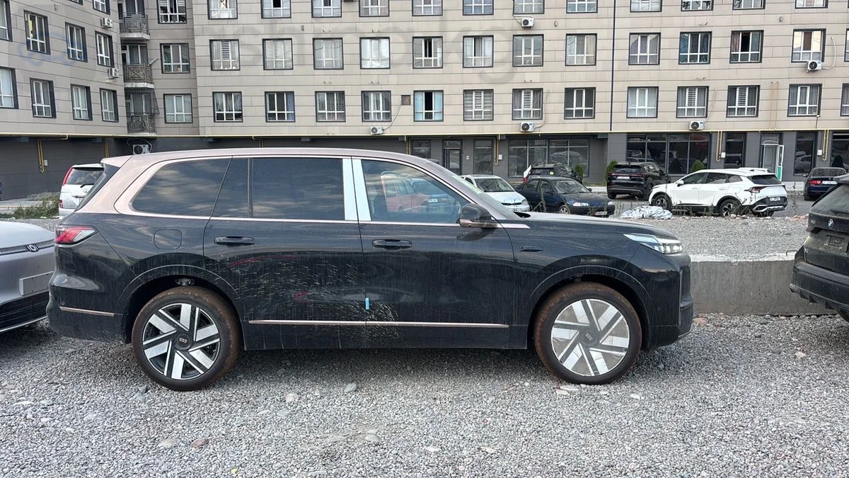 Geely Galaxy M9, 2026 — фото 4 из 5