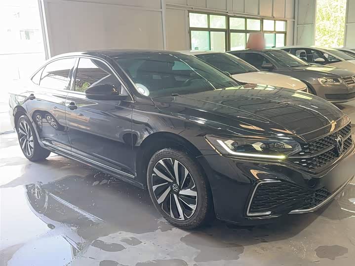 Volkswagen Passat, 2022 — фото 8 из 9
