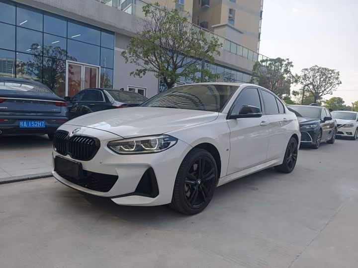 BMW 1 Series, 2022 — купить в Саратове под ключ