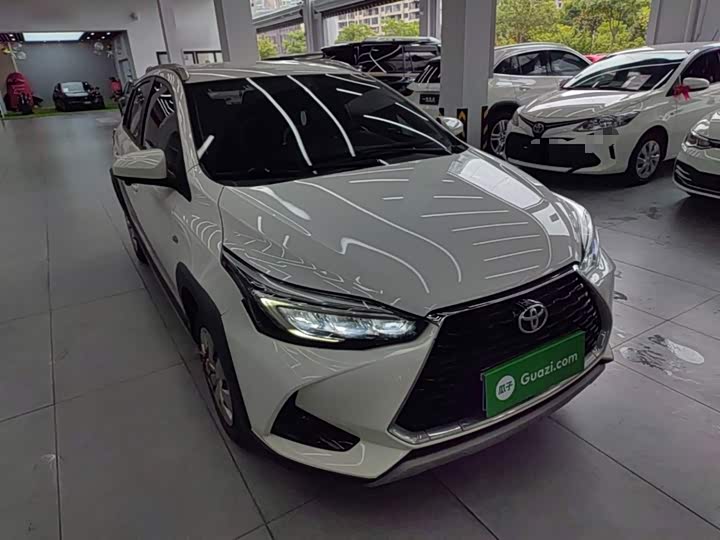 Toyota Yaris L Hatchback, 2022 — фото 4 из 9
