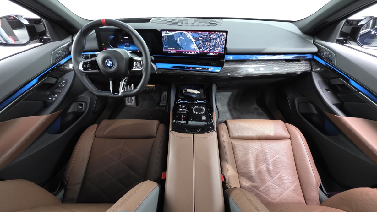 BMW i5, 2023 — фото 6 из 12