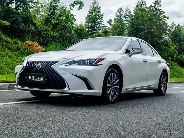 Lexus ES, 2023 — купить в Санкт-Петербурге под ключ
