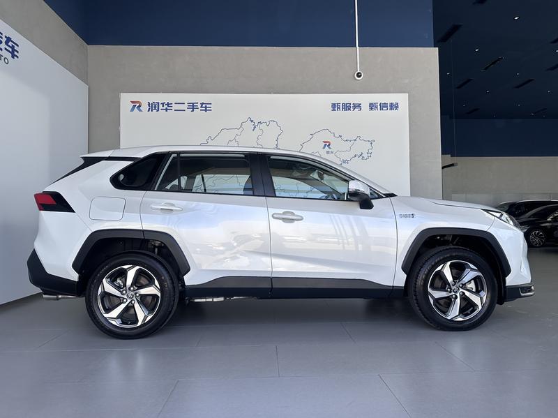 Toyota RAV4 Hybrid, 2026 — фото 5 из 12