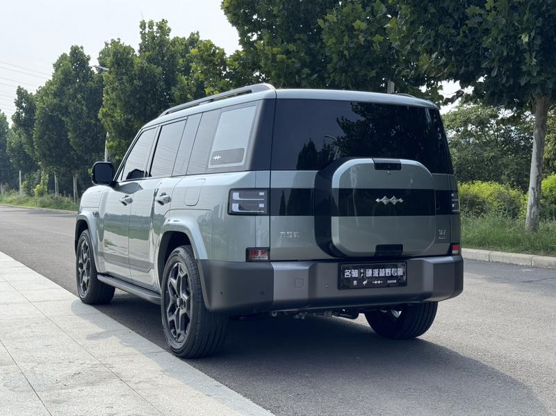 BYD FangChengBao Titanium 7 (Tai 7), 2025 — фото 5 из 12