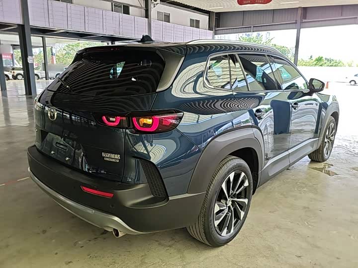 Mazda CX-50, 2024 — фото 7 из 9
