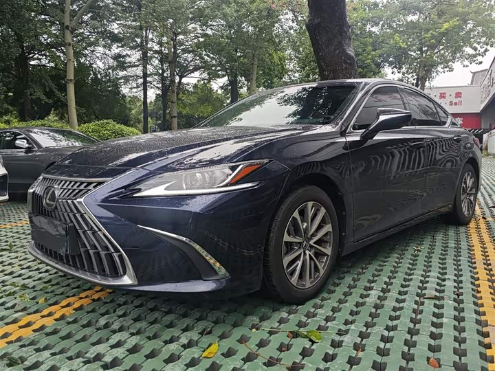 Lexus ES, 2022 — купить в Рязани под ключ