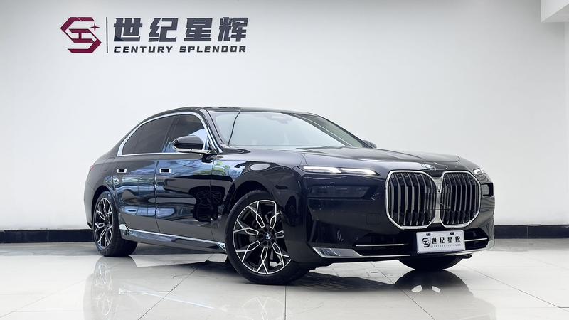 BMW 7 Series, 2023 — фото 3 из 11