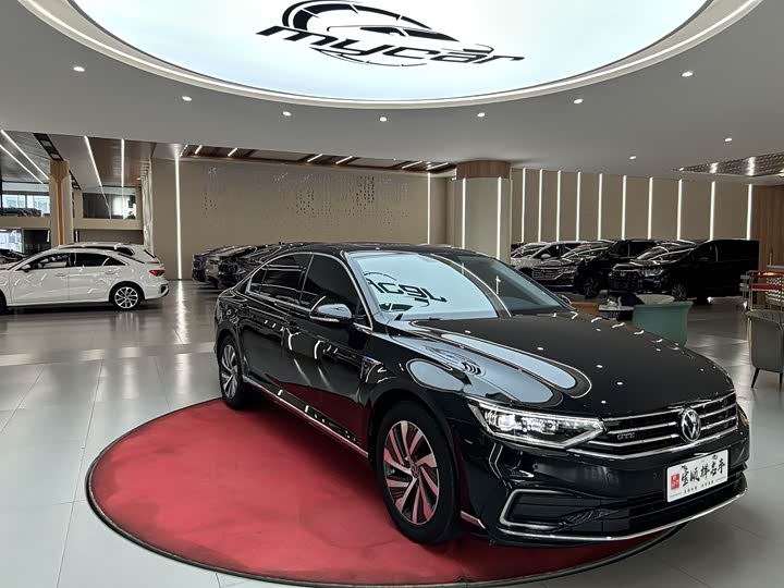 Volkswagen Magotan GTE Hybrid, 2024 — фото 3 из 9