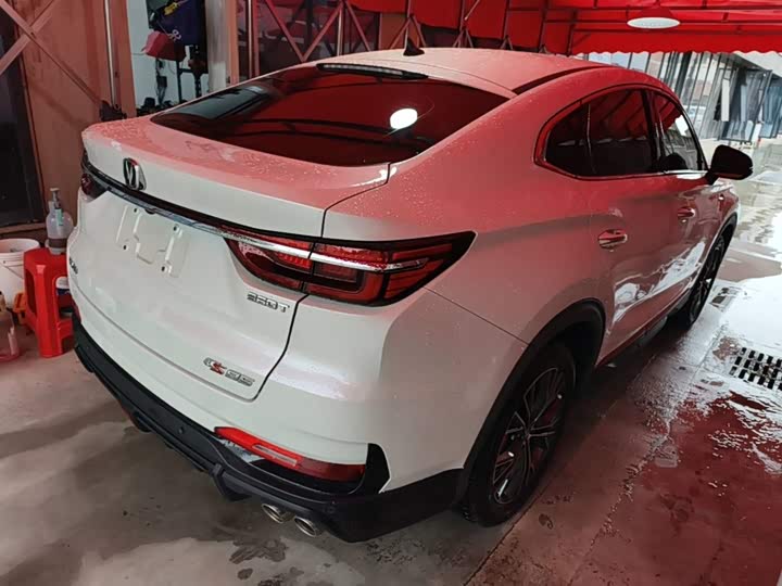 Changan CS85 Coupe, 2023 — фото 7 из 9