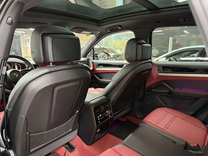 Porsche Cayenne, 2025 — фото 4 из 9