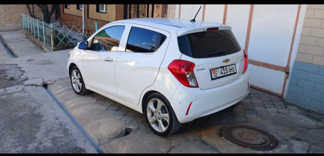 Chevrolet Spark, 2022 — фото 4 из 8