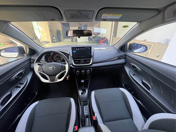 Toyota Yaris L Hatchback, 2022 — фото 9 из 9