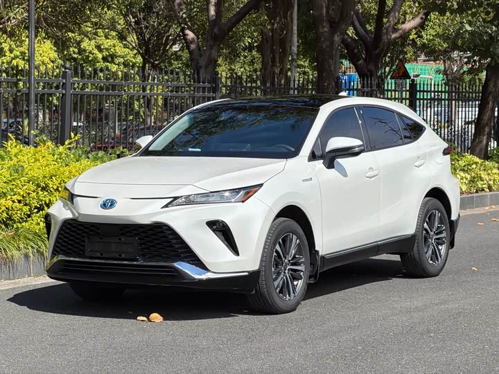 Toyota Venza, 2023 — купить в Иванове под ключ