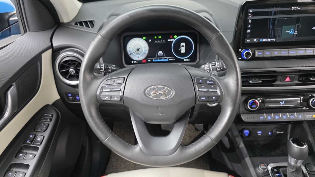 Hyundai Kona, 2022 — фото 12 из 12