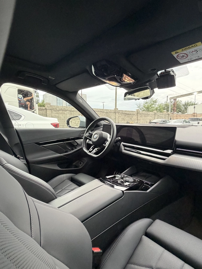 BMW 5 Serii, 2024 — фото 7 из 8