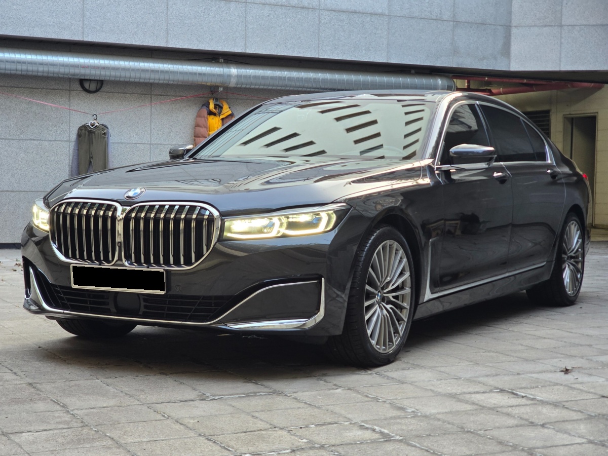 BMW 7 Series, 2022 — купить в Твери под ключ