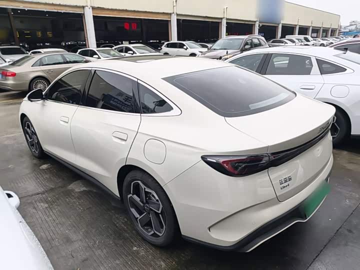 BYD Seal 06 Hybrid/EV, 2024 — фото 5 из 9