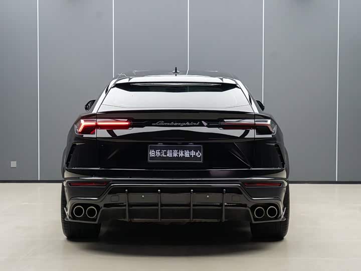 Lamborghini Urus, 2022 — фото 8 из 9