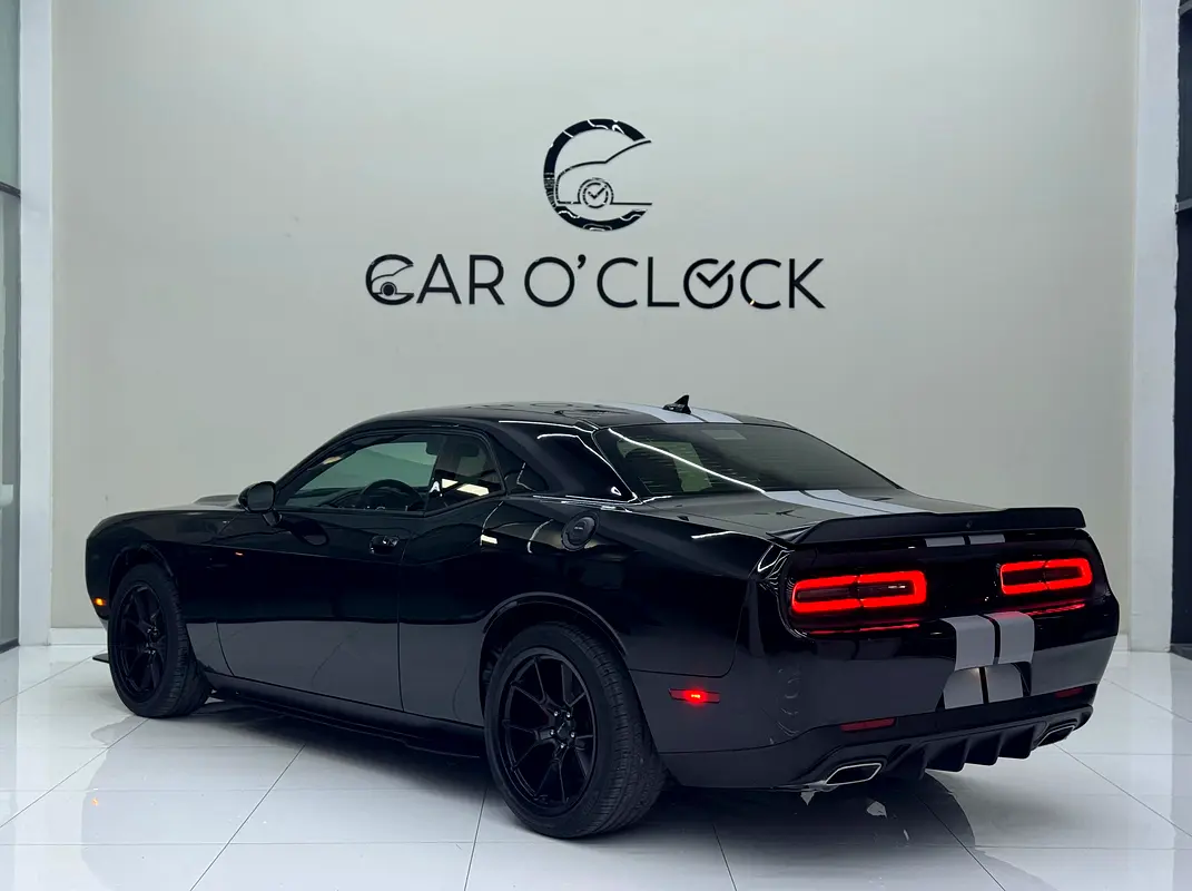 Dodge Challenger, 2022 — фото 6 из 10