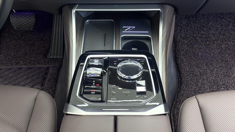 BMW 7 Series, 2023 — фото 10 из 11