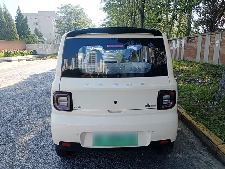 Geely Galaxy Panda Mini, 2026 — фото 6 из 9