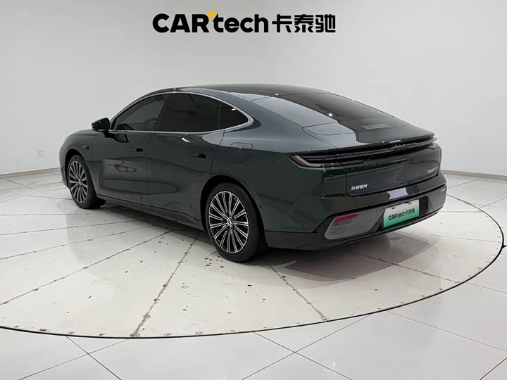 Geely Galaxy Starshine 8 EM-i, 2025 — фото 7 из 9