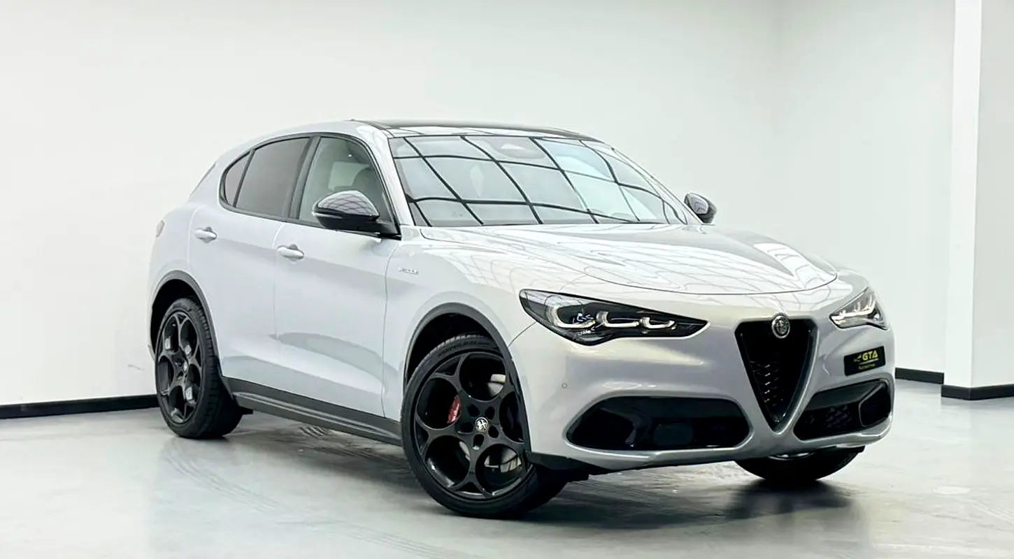 Alfa Romeo Stelvio, 2025 — фото 3 из 10
