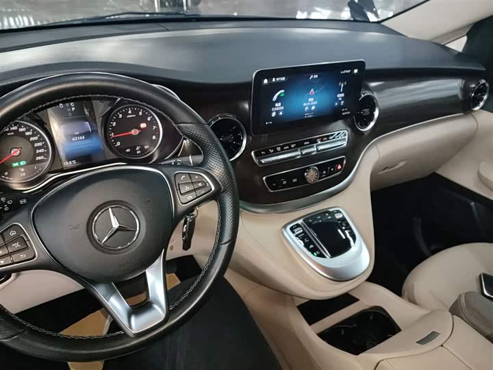 Mercedes-Benz V-Class, 2022 — фото 10 из 12