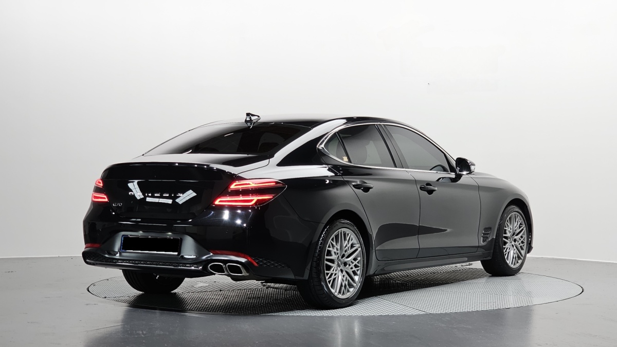 Genesis G70, 2021 — фото 2 из 12