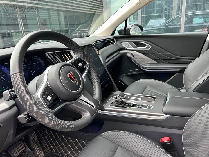 Hongqi HS7 Hybrid, 2024 — фото 7 из 9