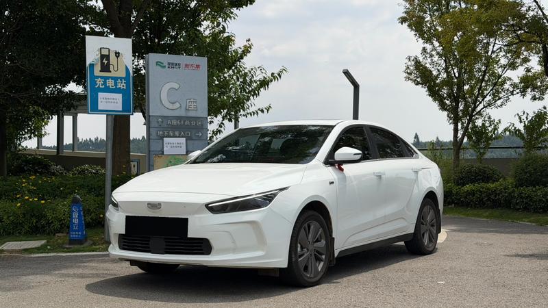 Geely Geometry A, 2022 — купить в Смоленске под ключ