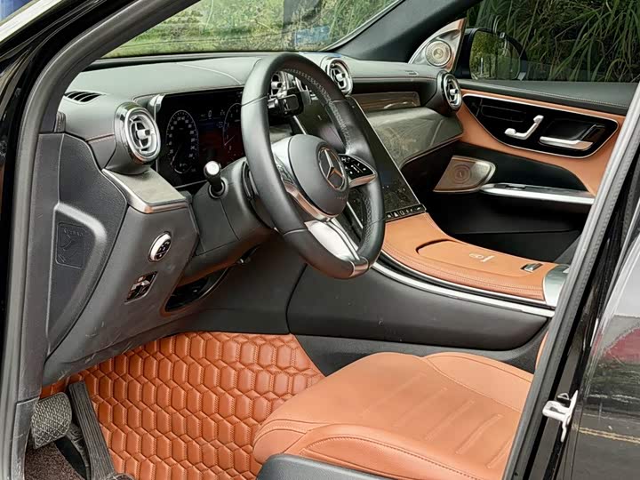 Mercedes-Benz GLC-Class, 2023 — фото 6 из 9