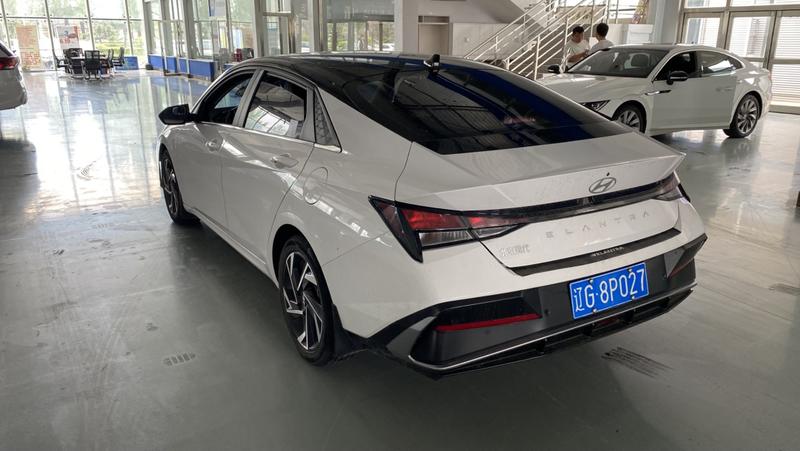 Hyundai Elantra N line, 2024 — фото 3 из 8