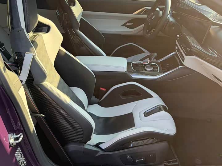 BMW M4, 2024 — фото 4 из 5