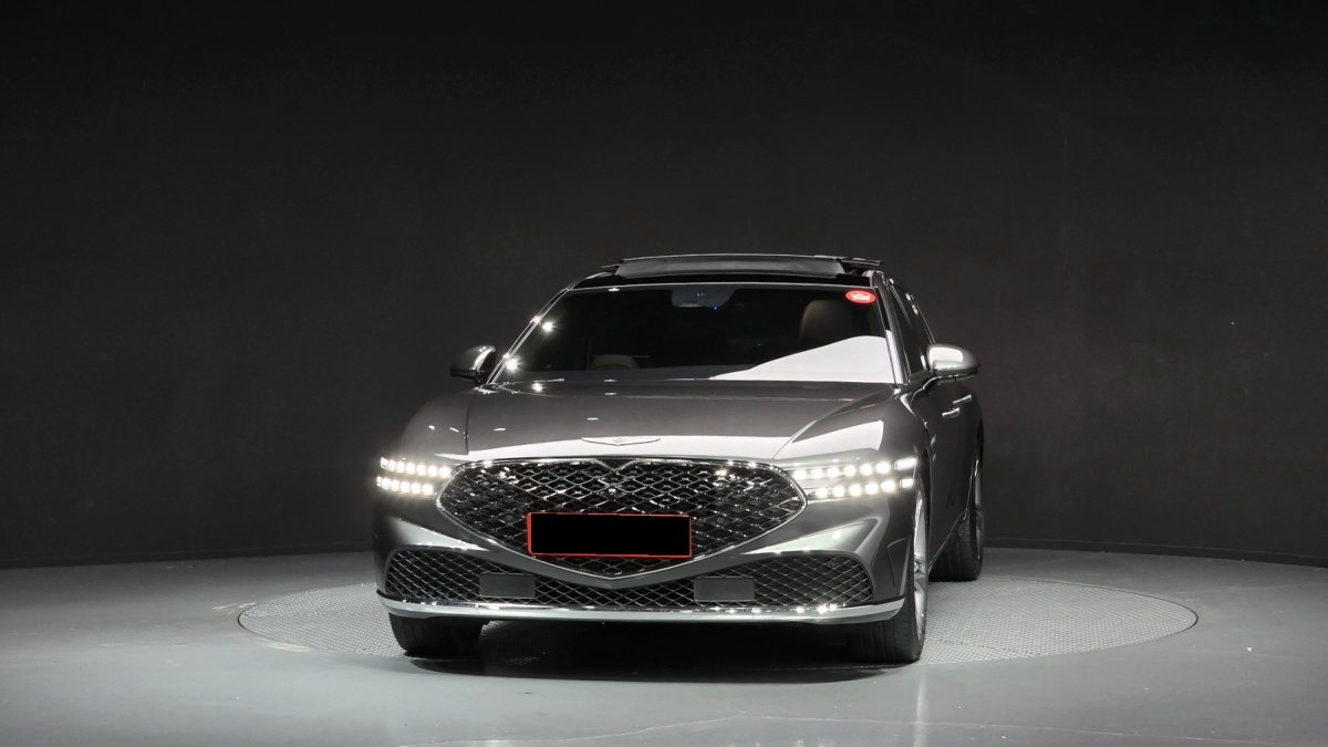Genesis G90, 2022 — фото 3 из 12