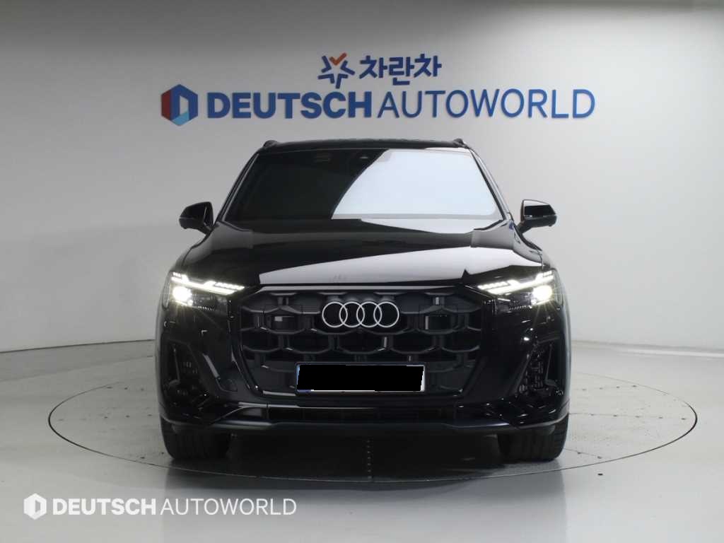 Audi Q7, 2025 — фото 3 из 12